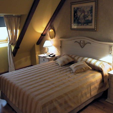 Hotel Santiago Benavente Ngoại thất bức ảnh