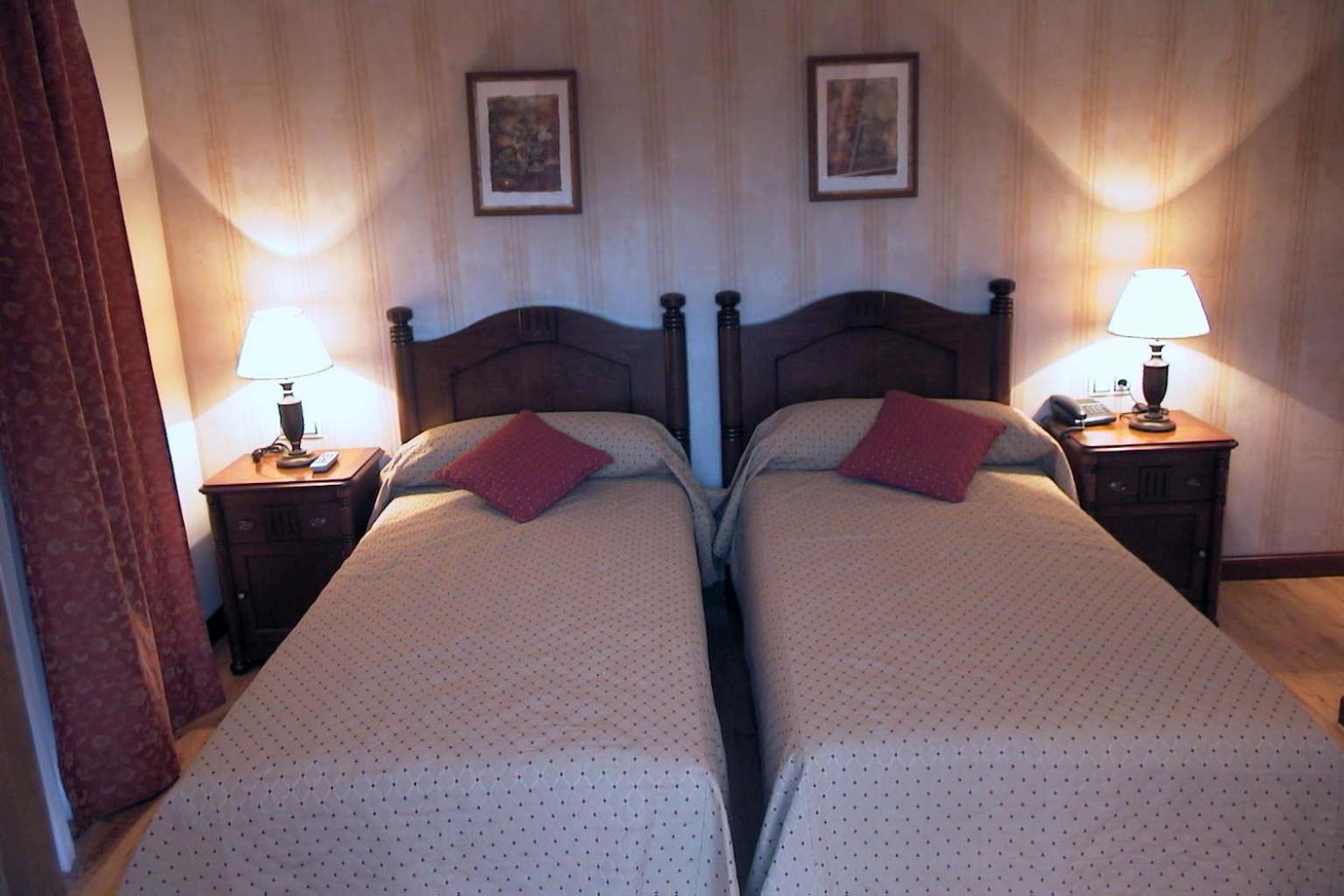 Hotel Santiago Benavente Ngoại thất bức ảnh