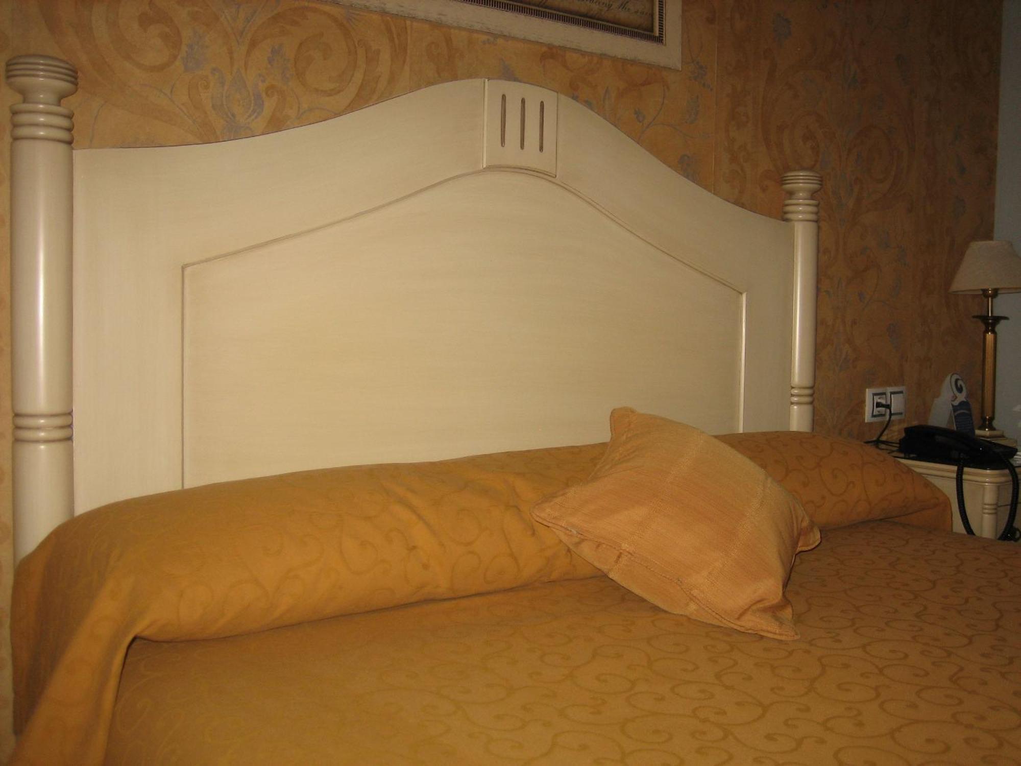 Hotel Santiago Benavente Ngoại thất bức ảnh
